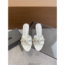 Balenciaga Slippers